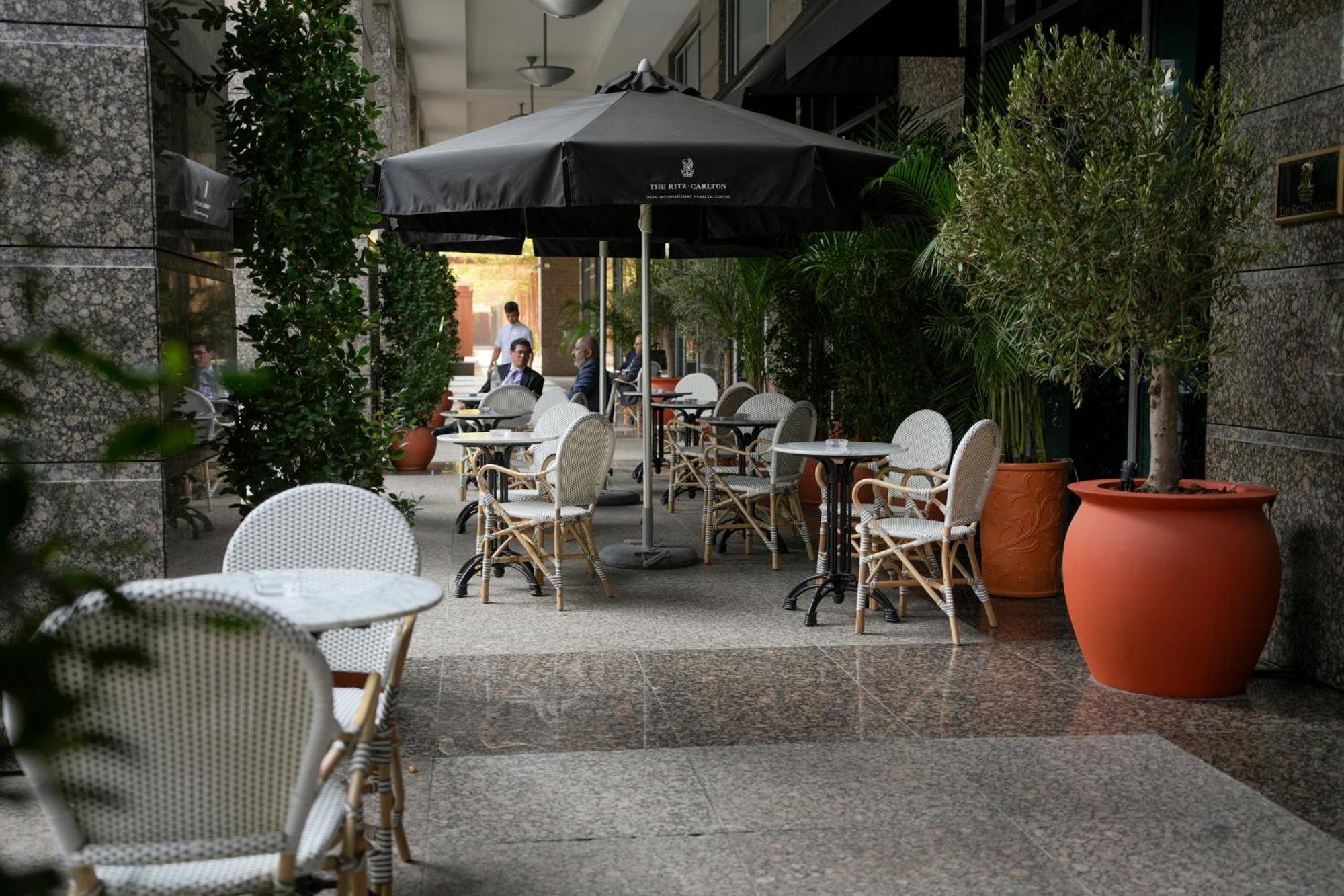 Ritz Carlton Difc Downtown Dubai Hotel Eksteriør billede